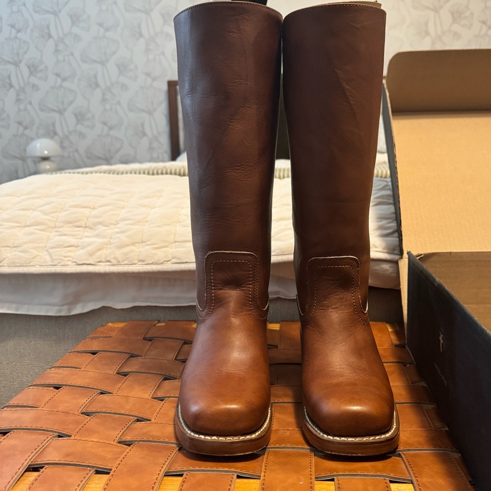 Frye Campus 14L boot in Saddle Montana Leather - Picture 9 of 13